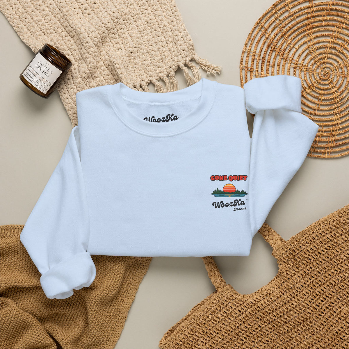WoozKa Brands Retro Sunset Lake Sweatshirt, Nature Outdoors Pine Back Print