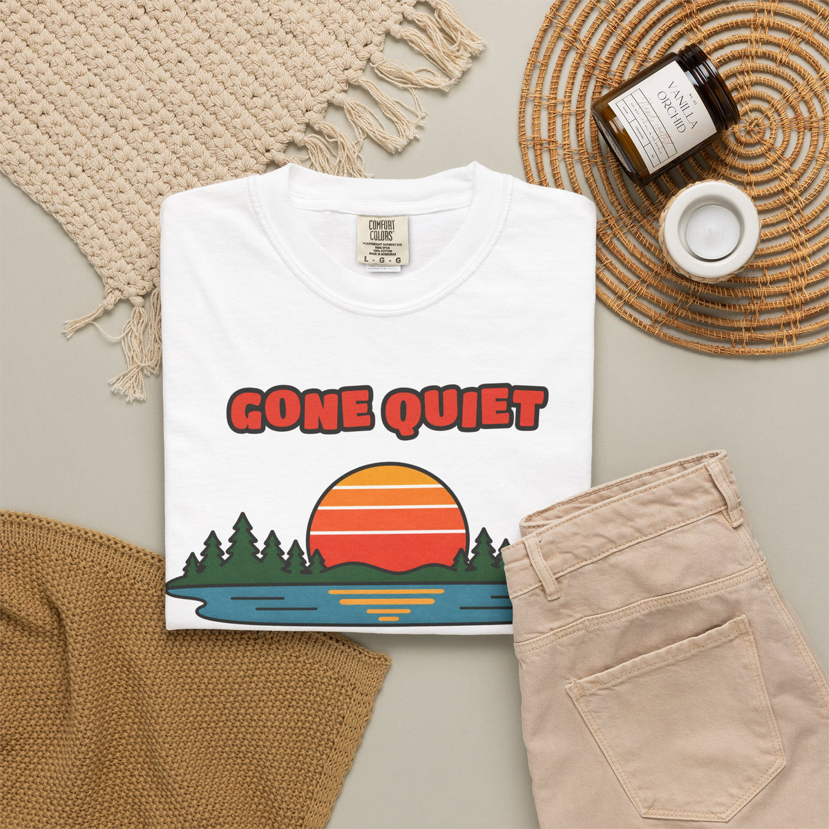 WoozKa Brands Retro Sunset Lake Heavyweight Tee, Nature Front Print