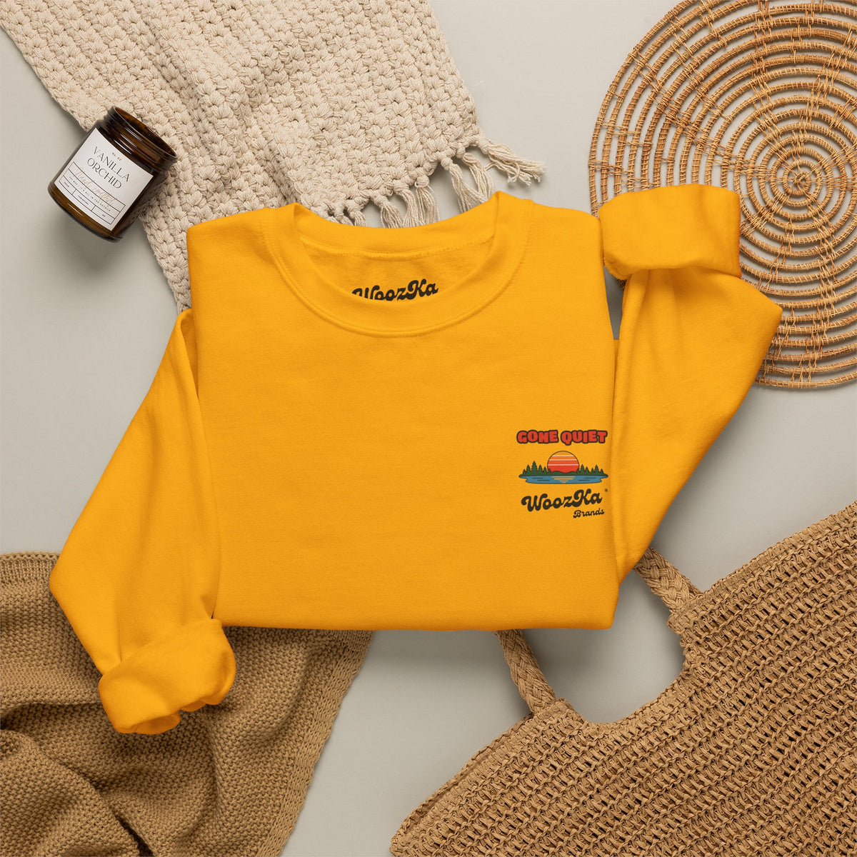 WoozKa Brands Retro Sunset Lake Sweatshirt, Nature Outdoors Pine Back Print
