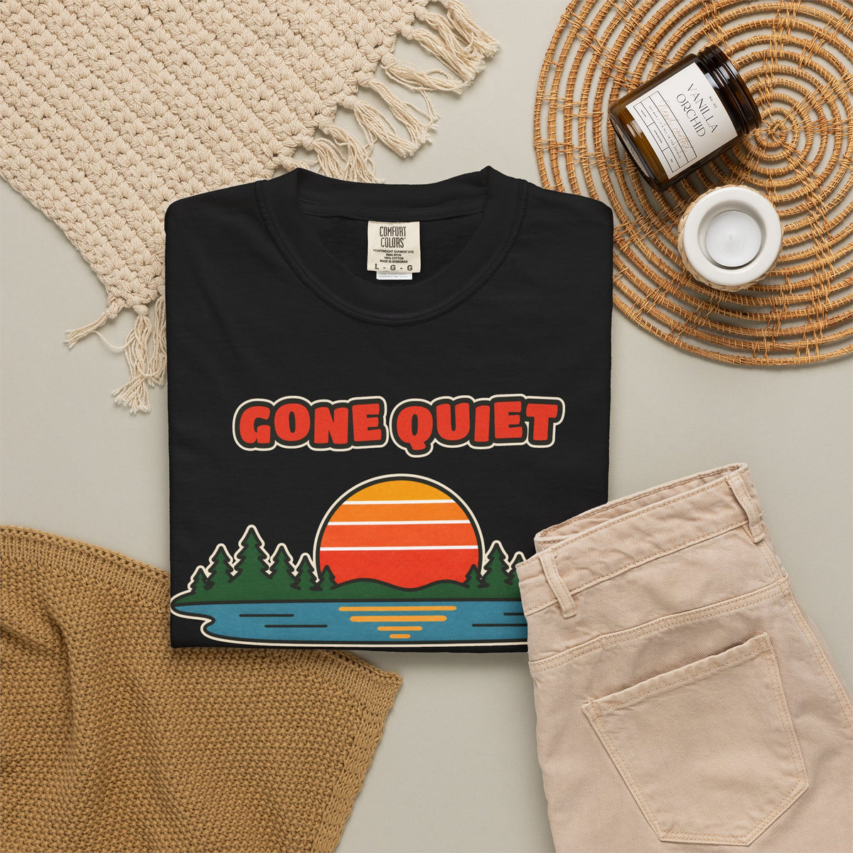 WoozKa Brands Retro Sunset Lake Heavyweight Tee, Nature Front Print