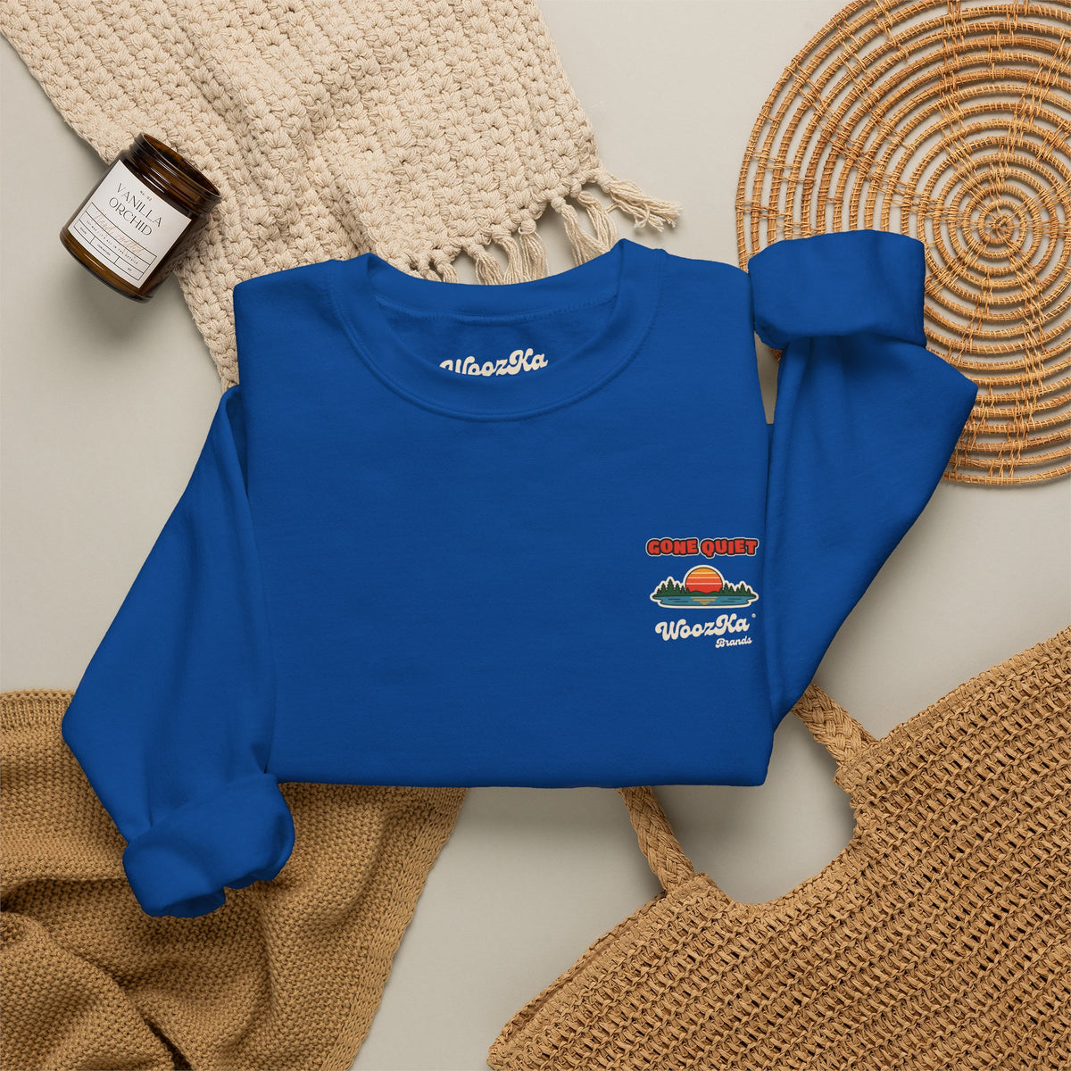 WoozKa Brands Retro Sunset Lake Sweatshirt, Nature Outdoors Pine Back Print