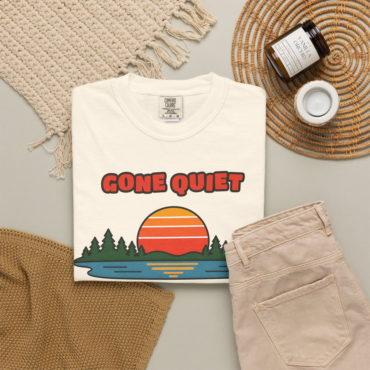 WoozKa Brands Retro Sunset Lake Heavyweight Tee, Nature Front Print