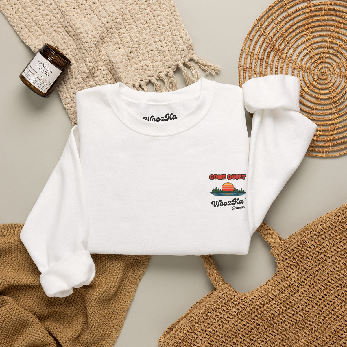 WoozKa Brands Retro Sunset Lake Sweatshirt, Nature Outdoors Pine Back Print