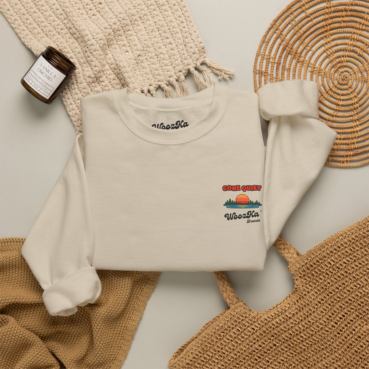 WoozKa Brands Retro Sunset Lake Sweatshirt, Nature Outdoors Pine Back Print